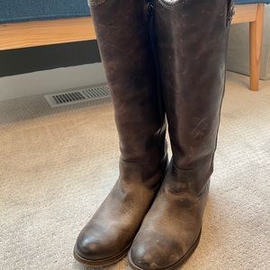 Gently worn FRYE distressed gray/brown boots